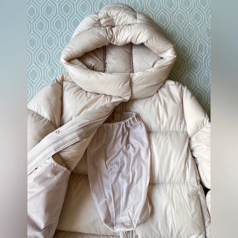 Uniqlo Ultra Light Down Puffer Parka - Picture 4 of 9